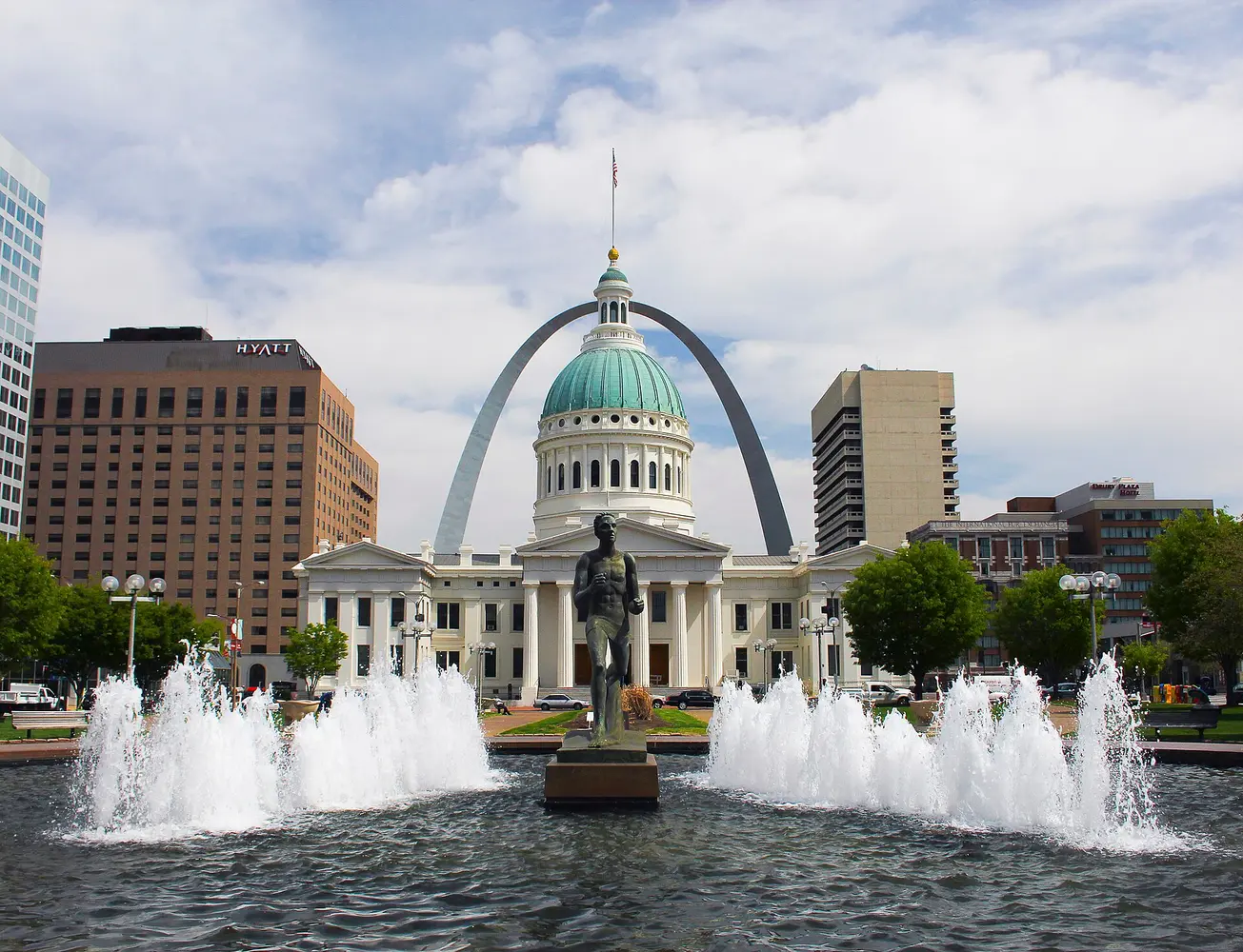 Medical courier services in Missouri.