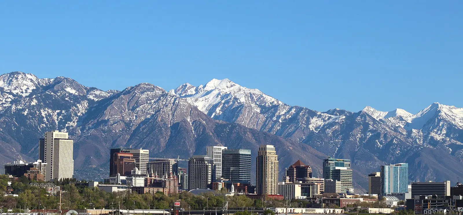 Medical courier services in Utah.